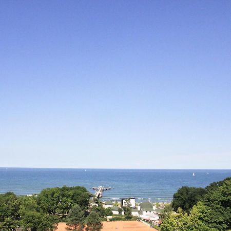 Balkon, Gratis Nutzung Vom Ahoi Erlebnisbad Und Sauna In Sellin - Villa Karola Fewo 09 Goehren  Exteriér fotografie